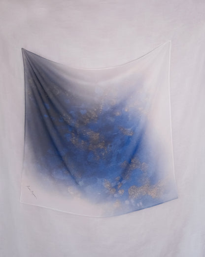 霧と花畑の薄衣   "碧色"